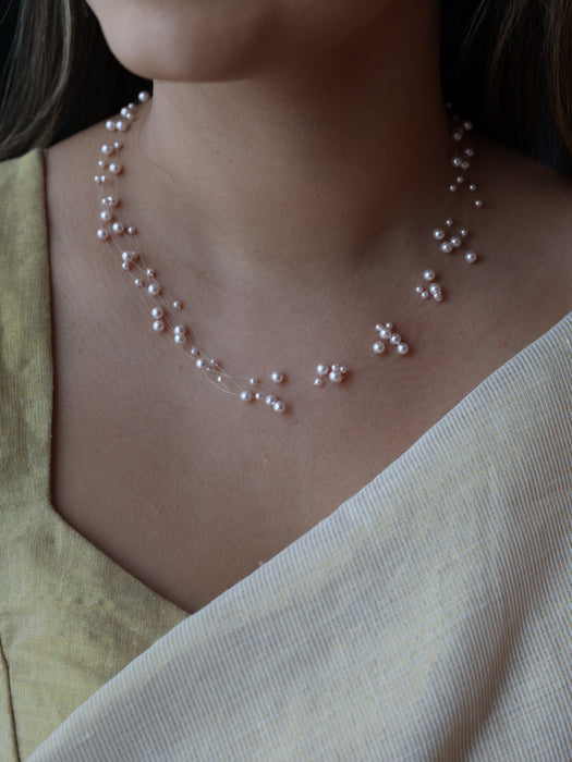 Invisible pink pearl layer short necklace IN1883