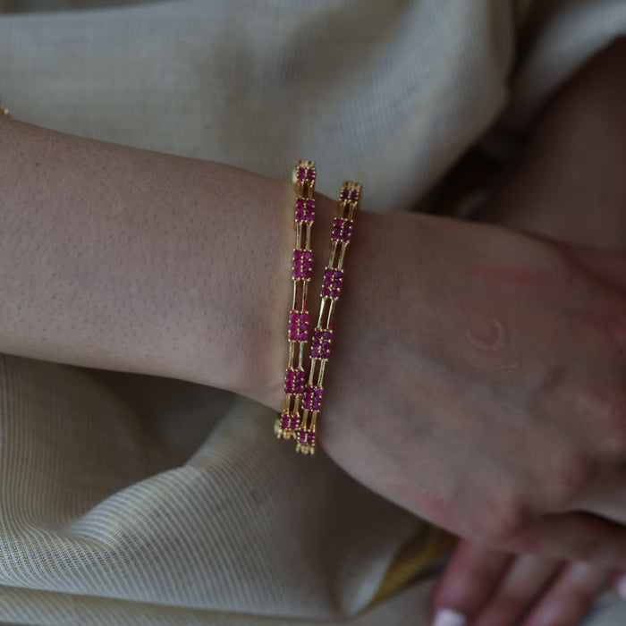 Heritage gold plated pearl bangle (1 set  of 2 bangles) HB6112
