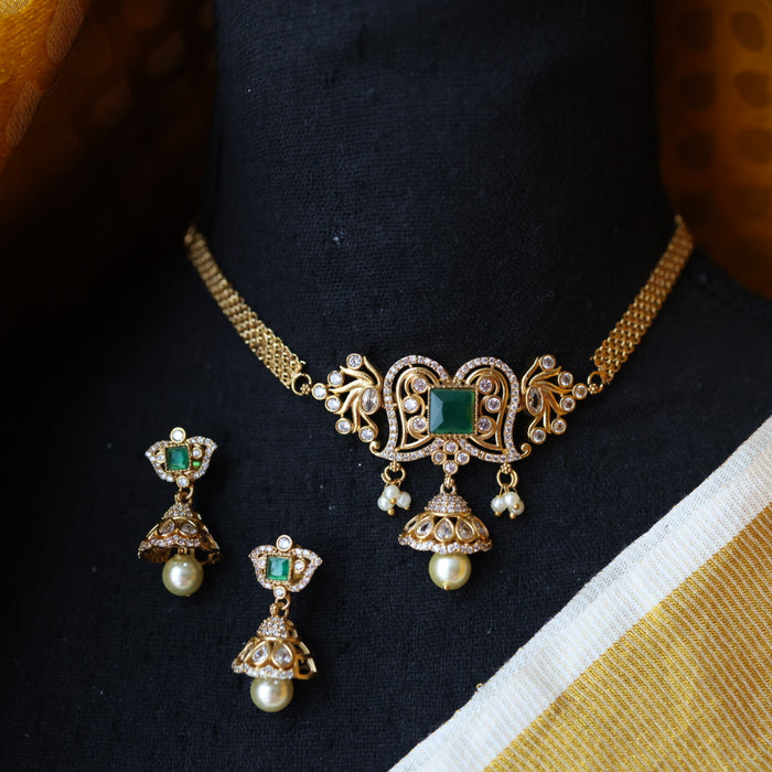 Antique green choker necklace with earrings CCB13112