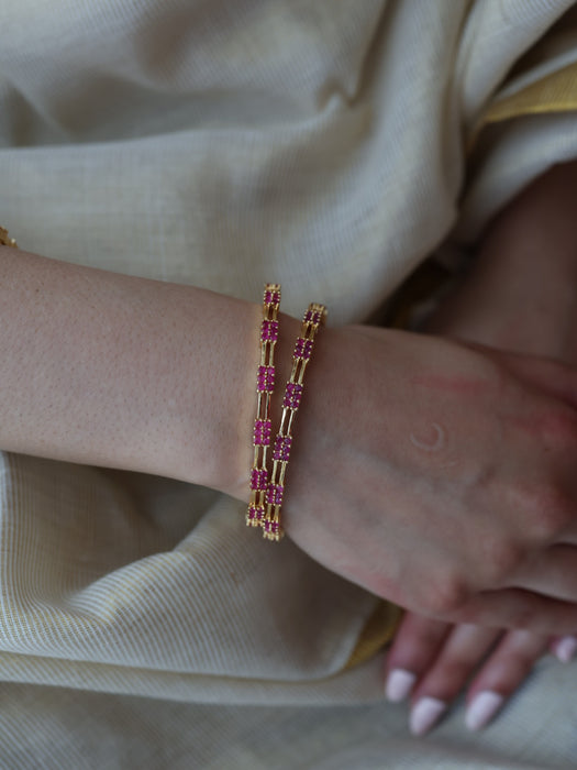 Heritage gold plated pearl bangle (1 set  of 2 bangles) HB6112