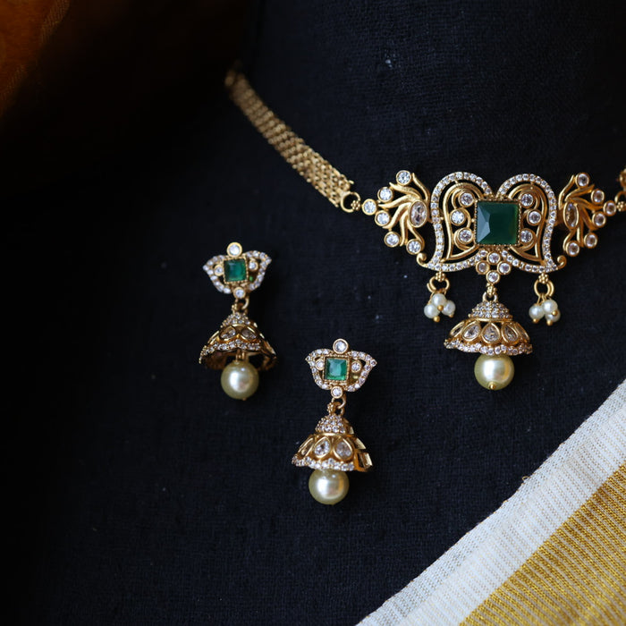 Antique green choker necklace with earrings CCB13112