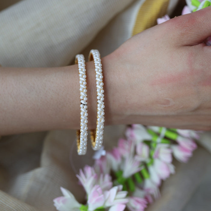 Heritage gold plated pearl bangle (1 set  of 2 bangles) HB239