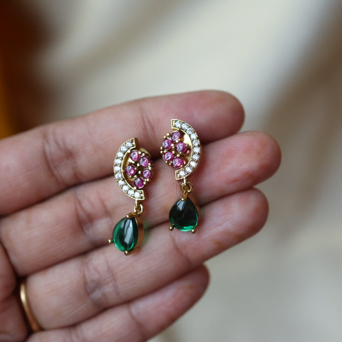 Antique green stone short necklace and earrings SS10153