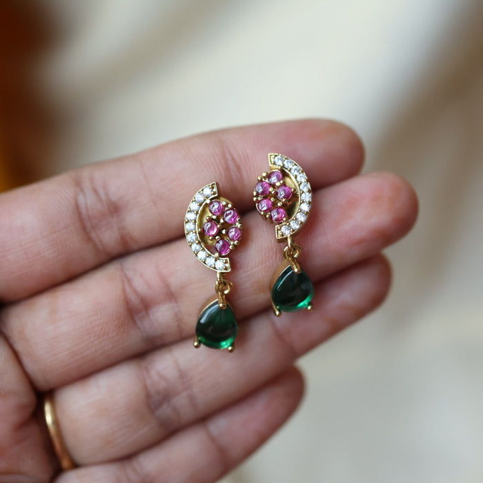 Antique green stone short necklace and earrings SS10153