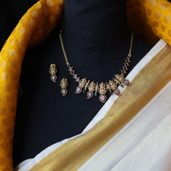 Antique gold short necklace with earrings SS10064