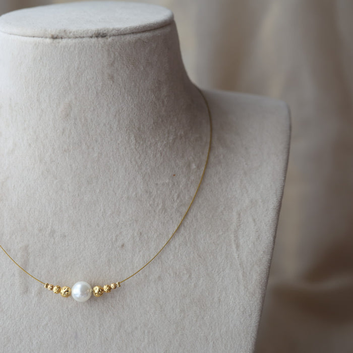 Heritage gold plated invisible necklace IN189