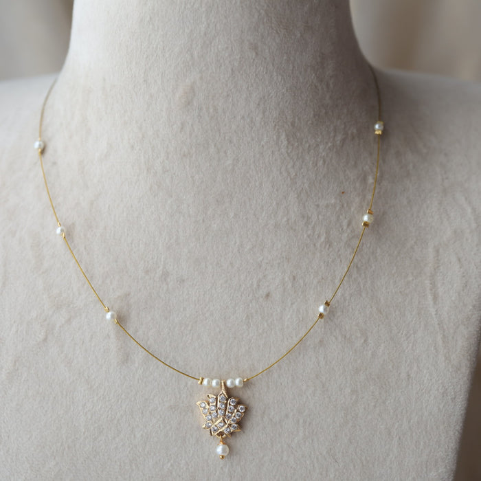 Heritage gold plated invisible necklace IN341