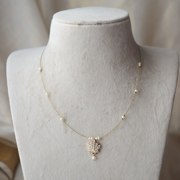 Heritage gold plated invisible necklace IN341