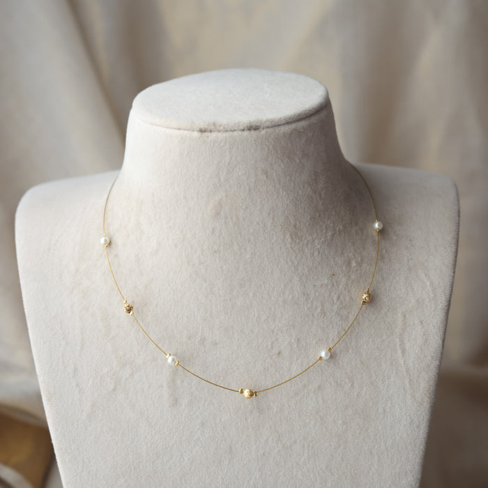 Heritage gold plated invisible necklace IN1091