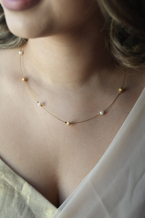 Heritage gold plated invisible necklace IN1091