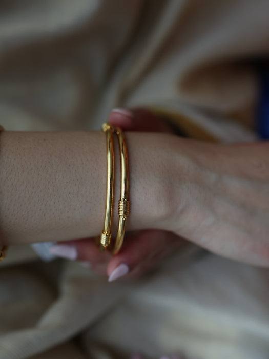 Heritage gold plated gold bangle (1 set  of 2 bangles) HB589