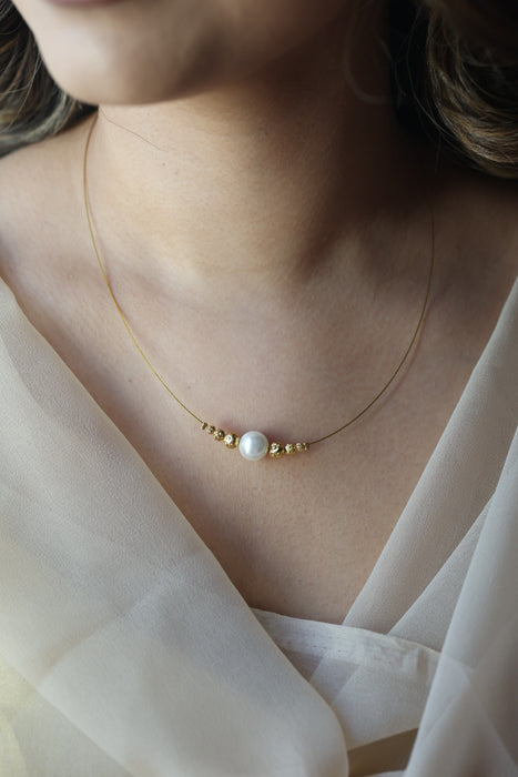 Heritage gold plated invisible necklace IN189