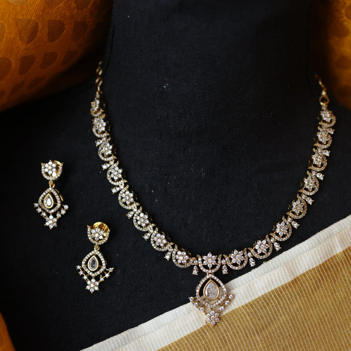 Antique white stone short necklace with earrings TTS423