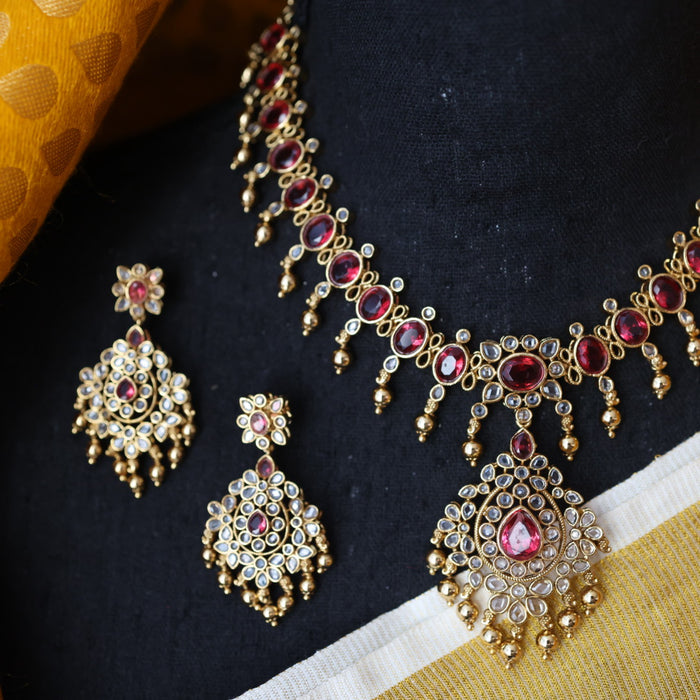 Antique ruby stone short necklace with earrings V13012
