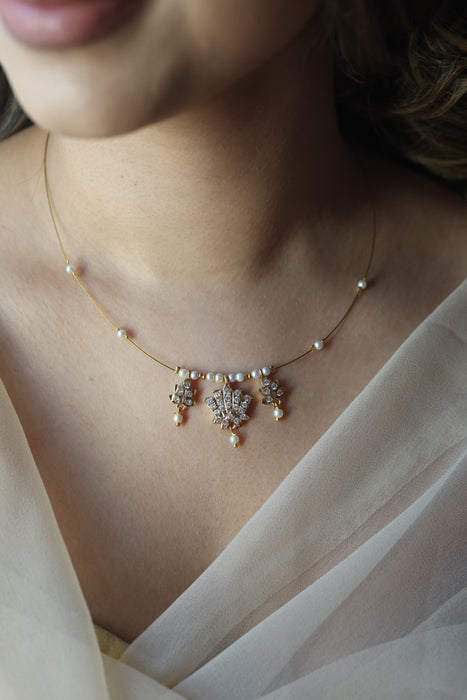 Heritage gold plated invisible necklace IN1014