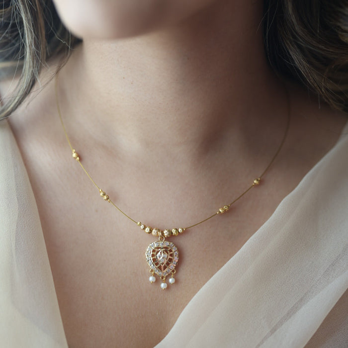 Heritage gold plated invisible necklace IN1132