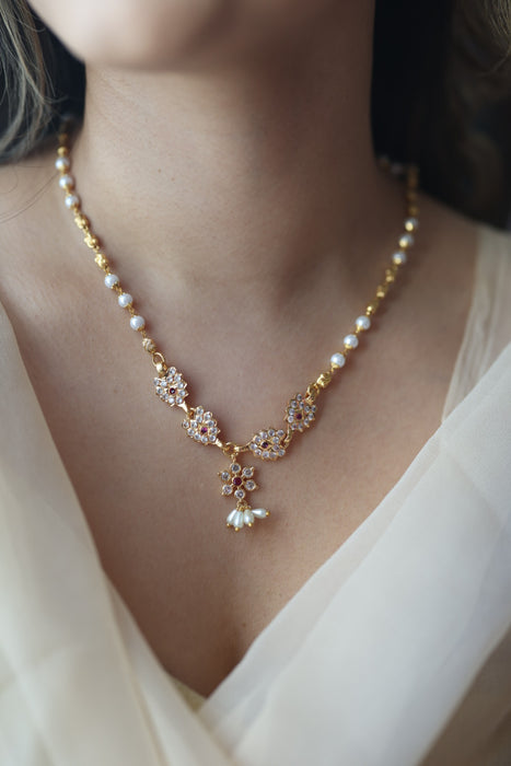 Heritage gold plated ruby white stone choker short necklace H1190