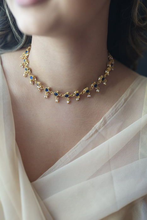 Antique blue stone choker short necklace CCB112