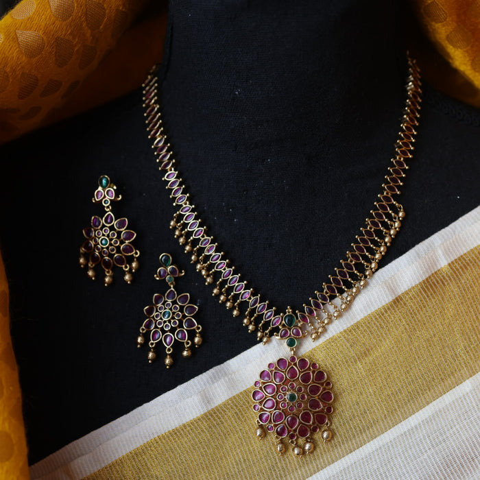 Antique ruby short necklace with earrings RUB678