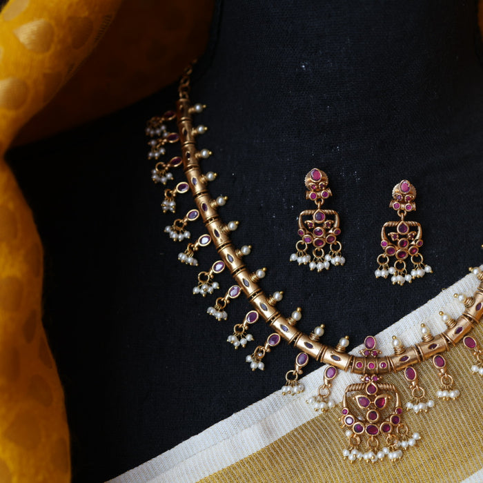 Antique pearl short necklace with earrings S1B1680