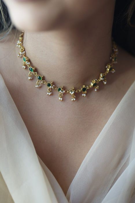 Antique green stone choker short necklace CCB11289