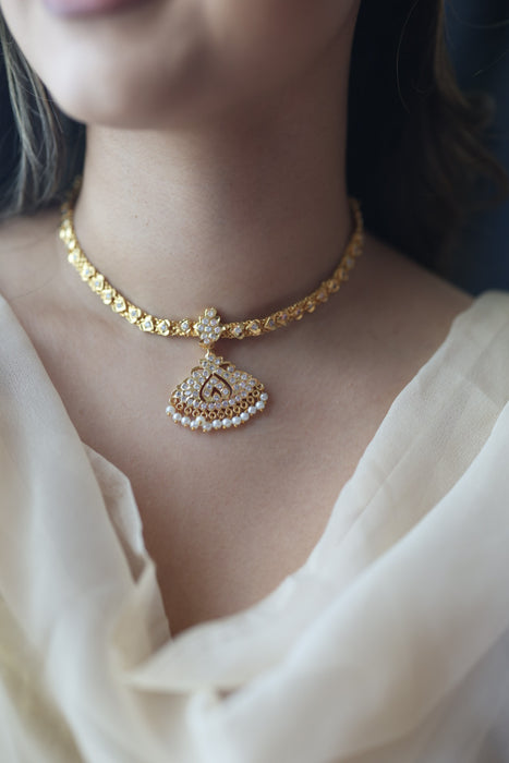 Heritage gold plated short necklace H1222