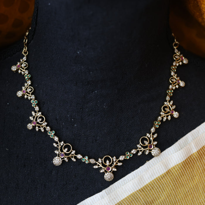 Antique short necklace with earrings TTS47889