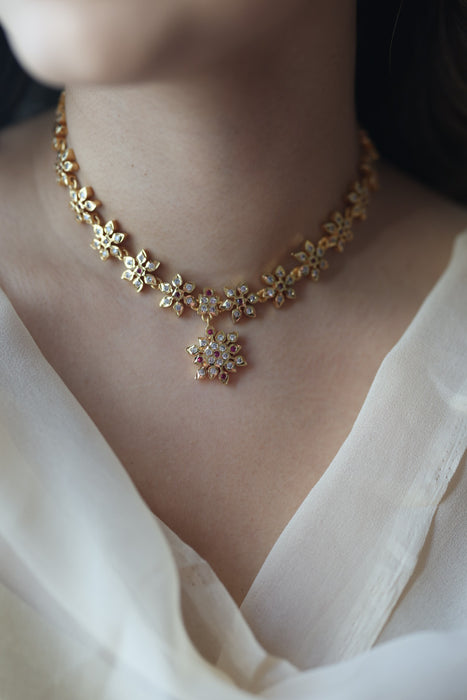 Heritage gold plated choker short necklace H289