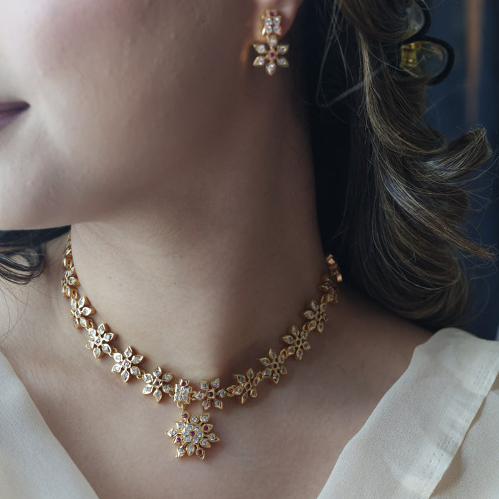 Heritage gold plated choker short necklace H289