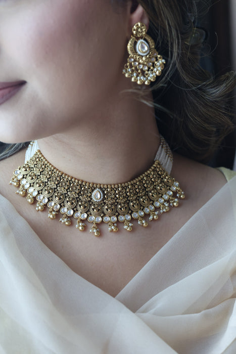 Antique gold and pearl choker necklace with earrings CCB239898