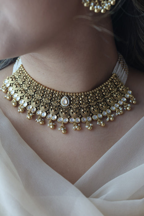 Antique gold and pearl choker necklace with earrings CCB239898