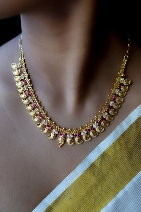 Heritage gold plated ruby white stone mango short necklace HL5582