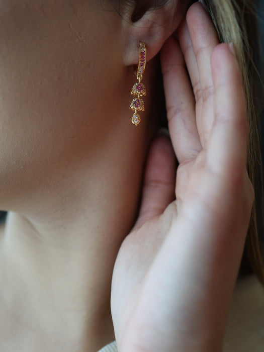 Heritage gold plated ruby white stone hoop earrings HD5182