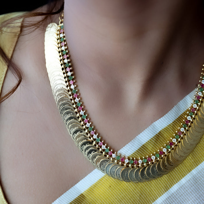 Heritage gold plated white stone coin short  necklace H52333