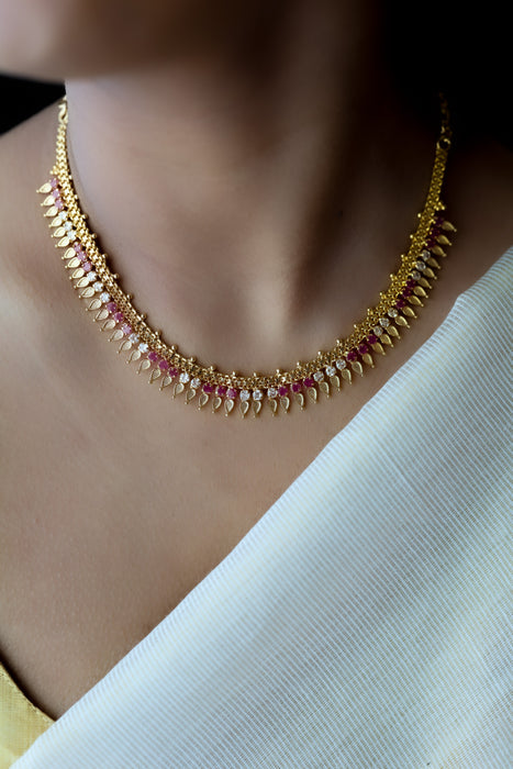 Heritage gold plated short necklace H9022