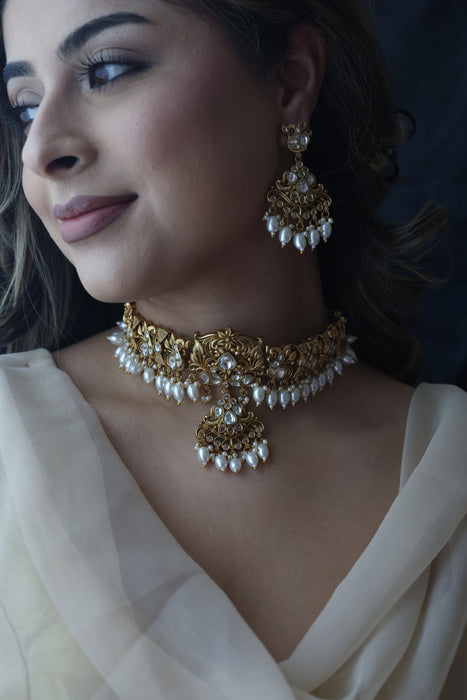 Antique gold and pearl choker necklace with earrings CCB2243