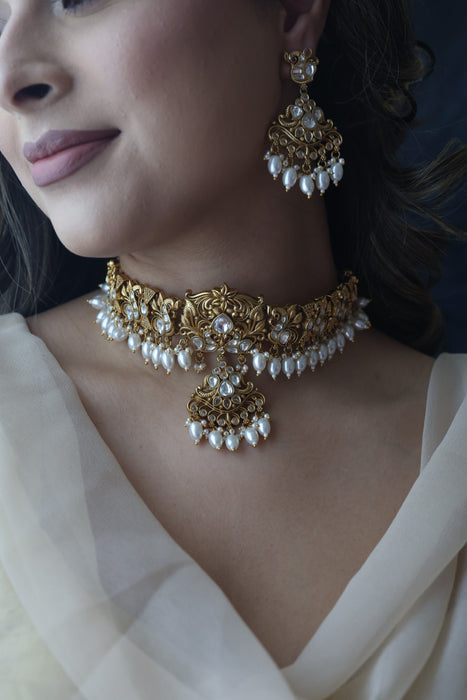 Antique gold and pearl choker necklace with earrings CCB2243