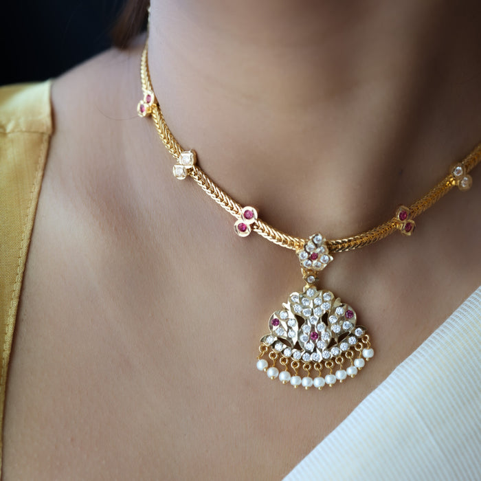 Heritage gold plated ruby white stone short necklace H3567