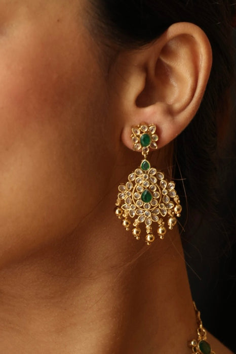 Antique green stone short necklace with earrings SS11626