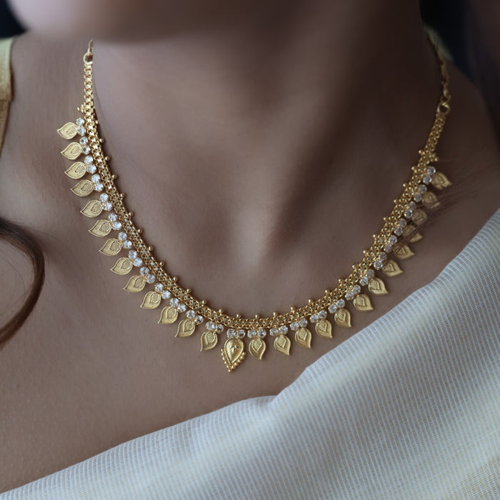 Heritage gold mango short necklace and earrings H679