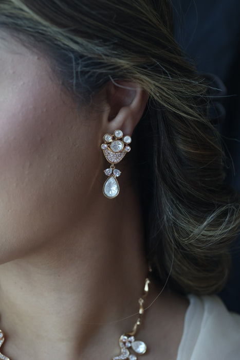 Kundan blue and white stone short necklace with earrings IN1799