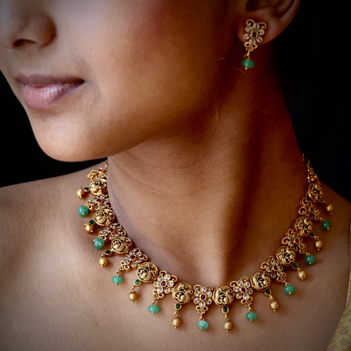 Antique green bead short necklace with earrings TTS4626