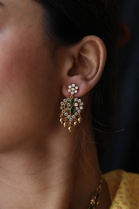 Antique green stone short necklace and earrings SS12334