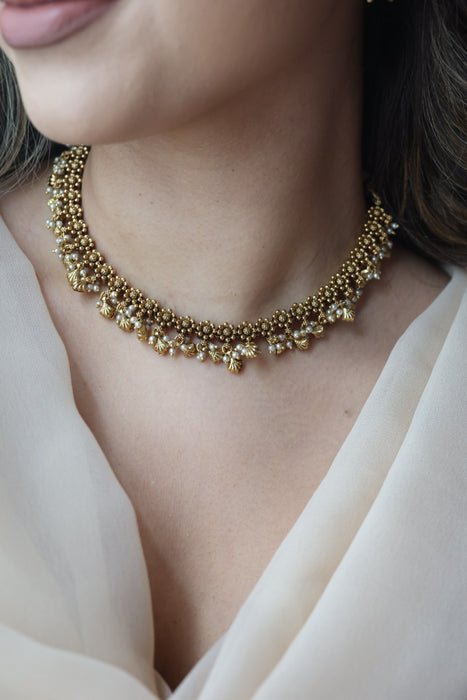 Antique gold short necklace and earrings G11893