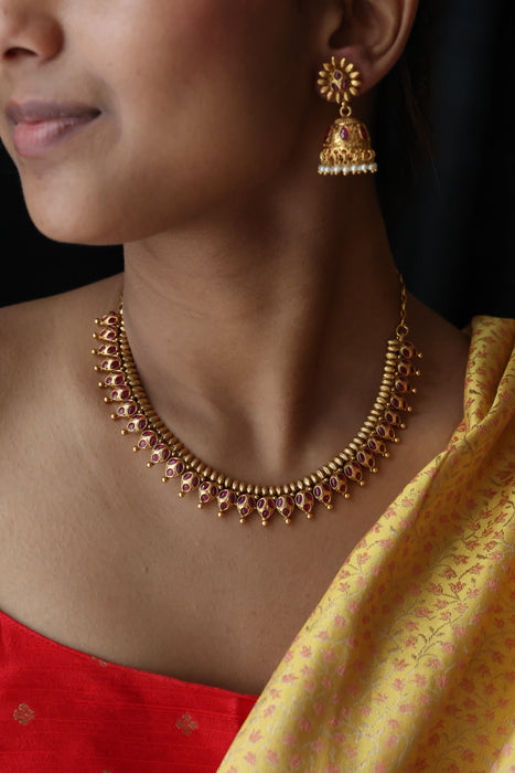 Antique gold ruby stone short necklace with earrings G3562