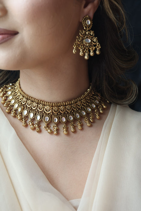 Antique gold choker necklace and earrings CCB2122