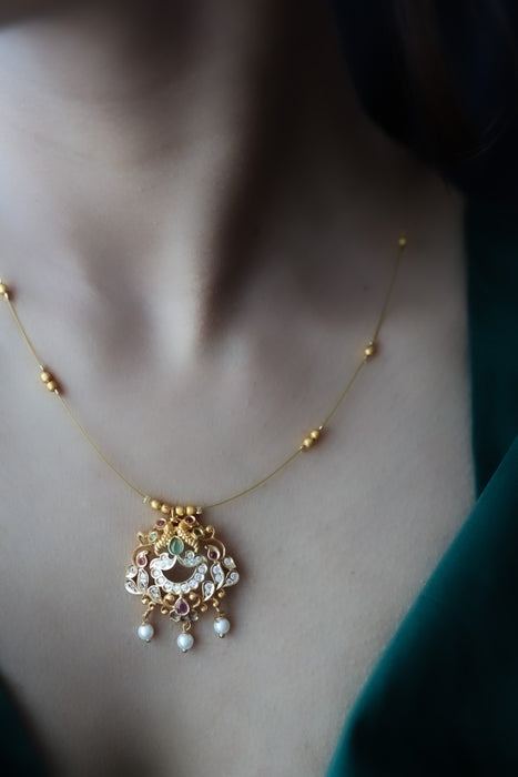 Antique invisible short necklace IN10011