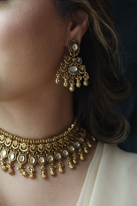 Antique gold choker necklace and earrings CCB2122