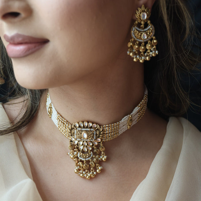Antique gold and pearl choker necklace with earrings CCB26322