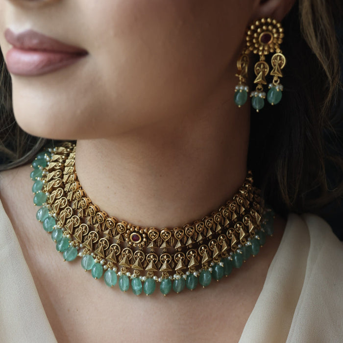 Antique gold green bead short necklace with earrings CCB26733